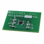 MIC33050-4YHL-EV Picture